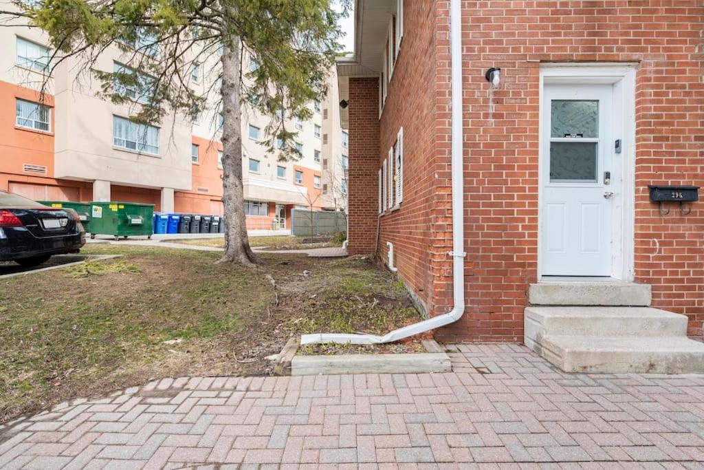 Harmony Home Near University Of 滑铁卢 外观 照片